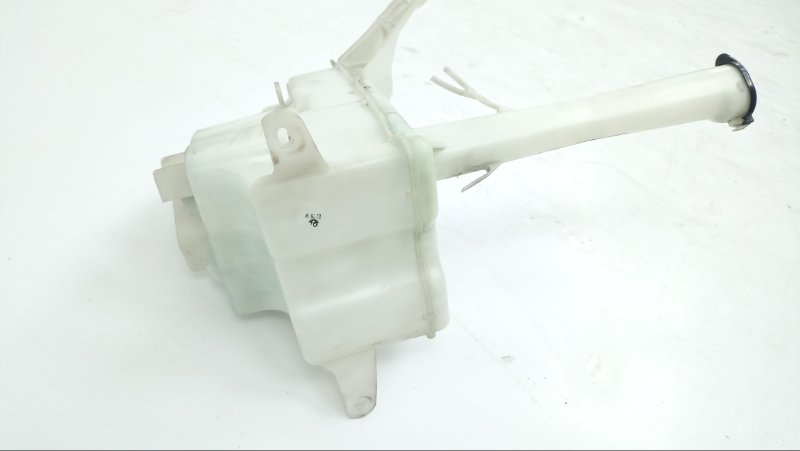 Бачок омывателя TOYOTA CELSIOR UCF31 3UZ 2004 (б/у) Бачок омывателя TOYOTA CELSIOR UCF31 3UZ 2004 (б/у)