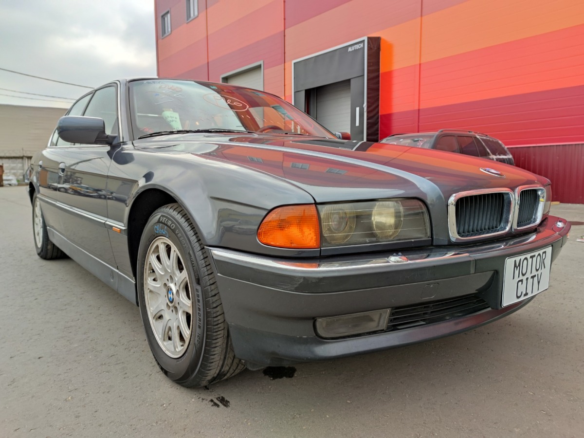 В разбор из Японии BMW 740i 1998 E38 M62B44 4.4 . id22303 запчасть  контрактная купить в Москве, цена 370₽