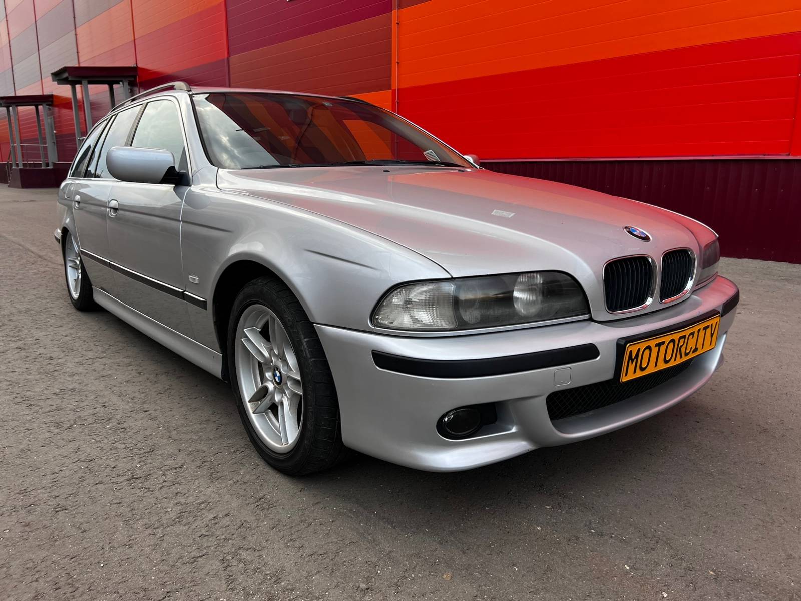 В разбор из Японии BMW 528i 2000 E39 TOURING M52B28 2.8 . id54252 запчасть  контрактная купить в Москве, цена 370₽