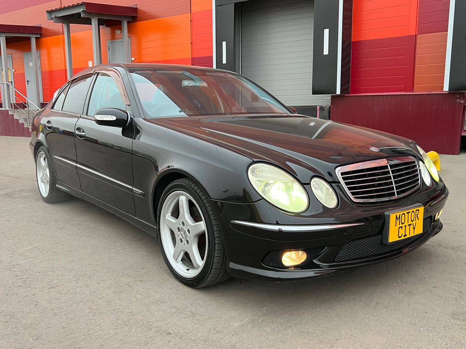 В разбор из Японии Mercedes-Benz 2003 W211 M112.949 3.2 . id60052 запчасть  контрактная купить в Москве, цена 370₽