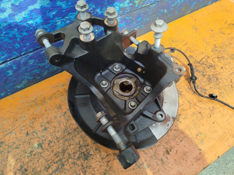 Ступица FORD FOCUS RS DYB YVDA задн. прав. (б/у)