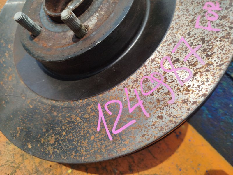 Ступица FORD FOCUS RS DYB YVDA перед. прав. (б/у)