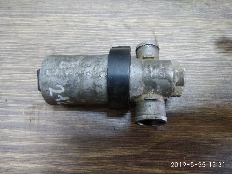 Регулятор холостого хода змз 409. Датчик холостого хода уаз буханка 409. Где находится датчик холостого хода уаз. Регулятор холостого хода двигателя змз 409. Датчик холостого хода уаз буханка 409.