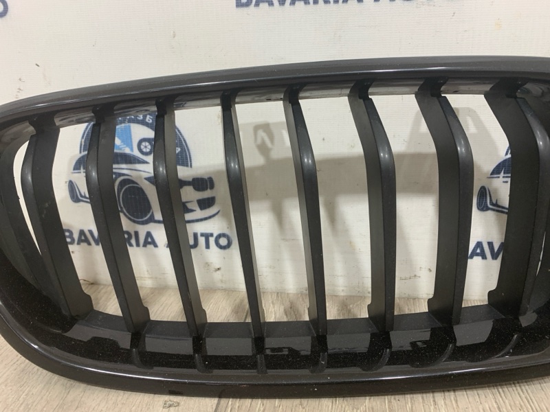 Решетка радиатора передняя 3 F30