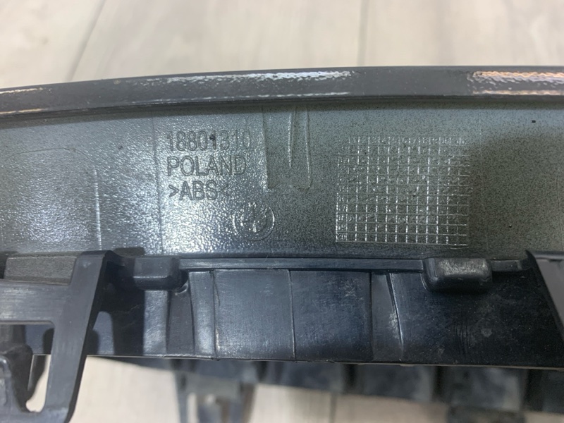 Решетка радиатора передняя 3 F30