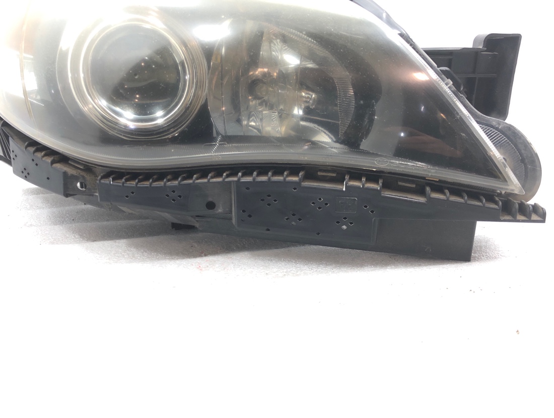 Фара Subaru Impreza GH8 EJ20X 2008 прав. (б/у) Фара Subaru Impreza GH8 EJ20X 2008 прав. (б/у)