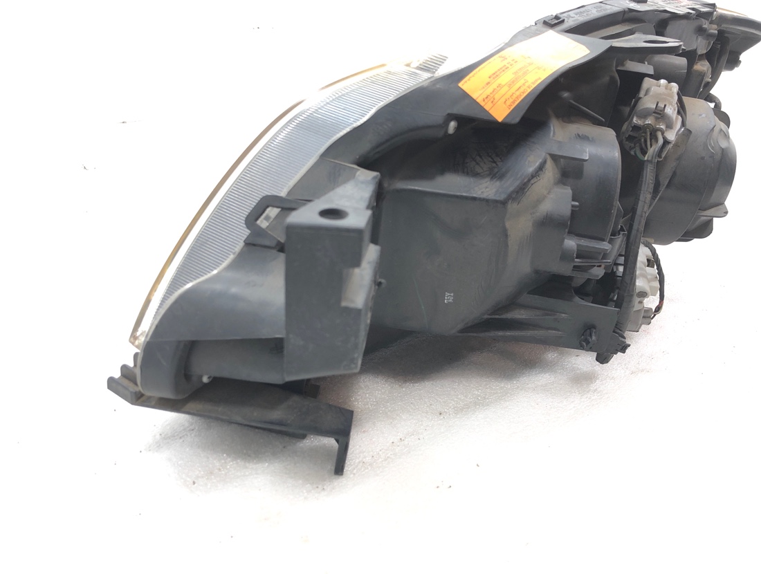 Фара Subaru Impreza GH8 EJ20X 2008 прав. (б/у) Фара Subaru Impreza GH8 EJ20X 2008 прав. (б/у)