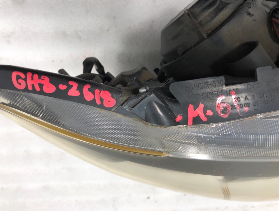 Фара Subaru Impreza GH8 EJ20X 2008 прав. (б/у) Фара Subaru Impreza GH8 EJ20X 2008 прав. (б/у)