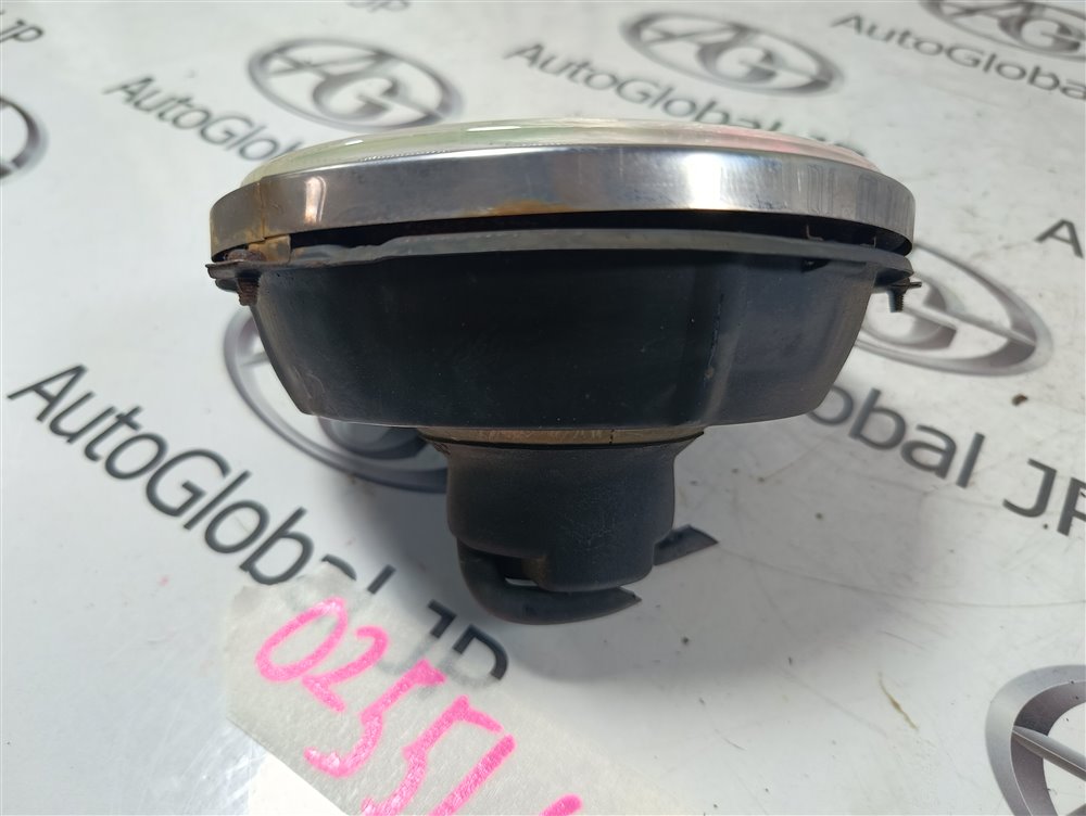 Фара MITSUBISHI PAJERO V25 6G74 1999 перед. лев. (б/у) Фара MITSUBISHI PAJERO V25 6G74 1999 перед. лев. (б/у)