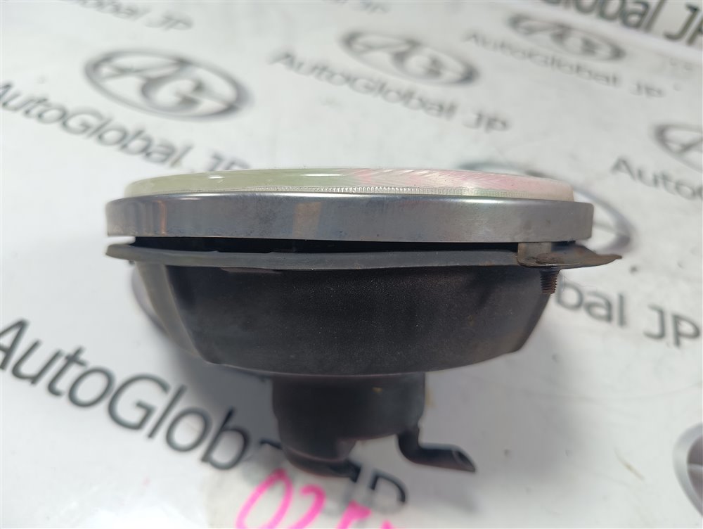 Фара MITSUBISHI PAJERO V25 6G74 1999 перед. лев. (б/у) Фара MITSUBISHI PAJERO V25 6G74 1999 перед. лев. (б/у)