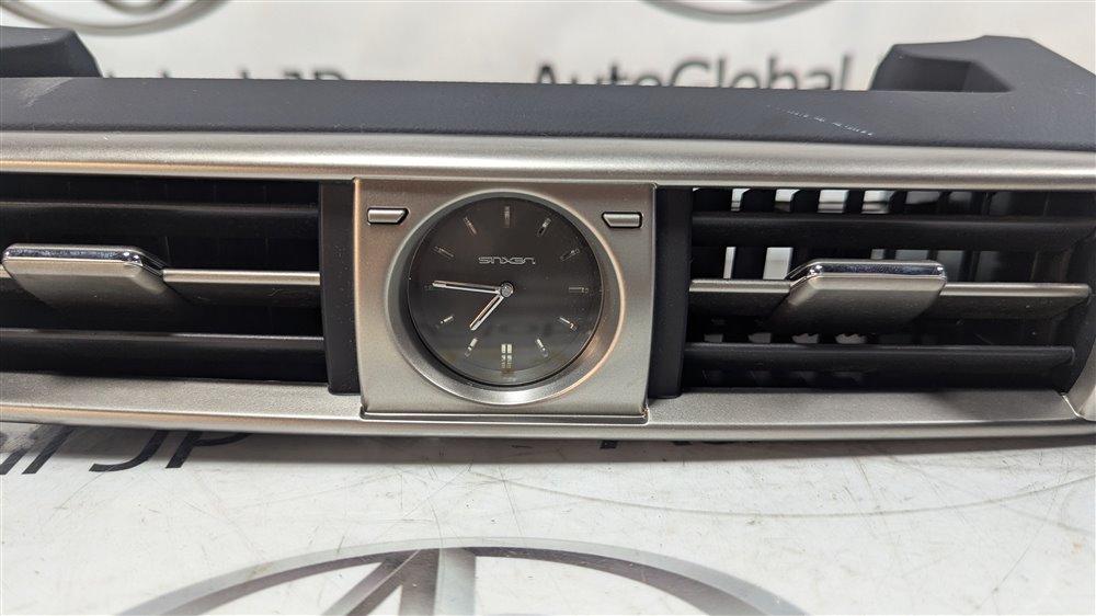 Часы LEXUS IS300H AVE30 2AR-FSE 2013 (б/у)