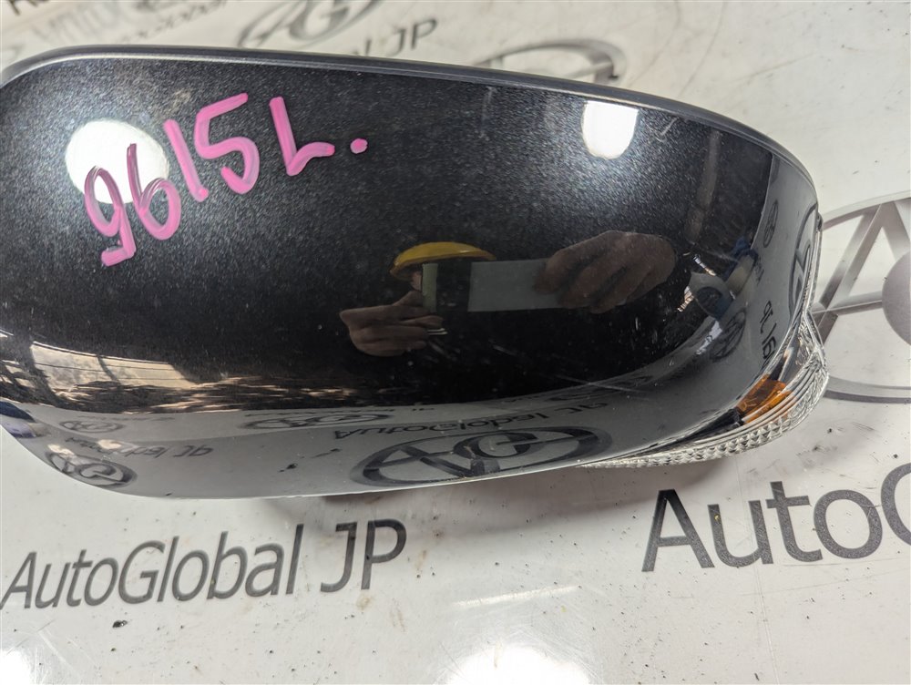 Зеркало TOYOTA AQUA NHP10 1NZ-FXE 2014 лев. (б/у)
