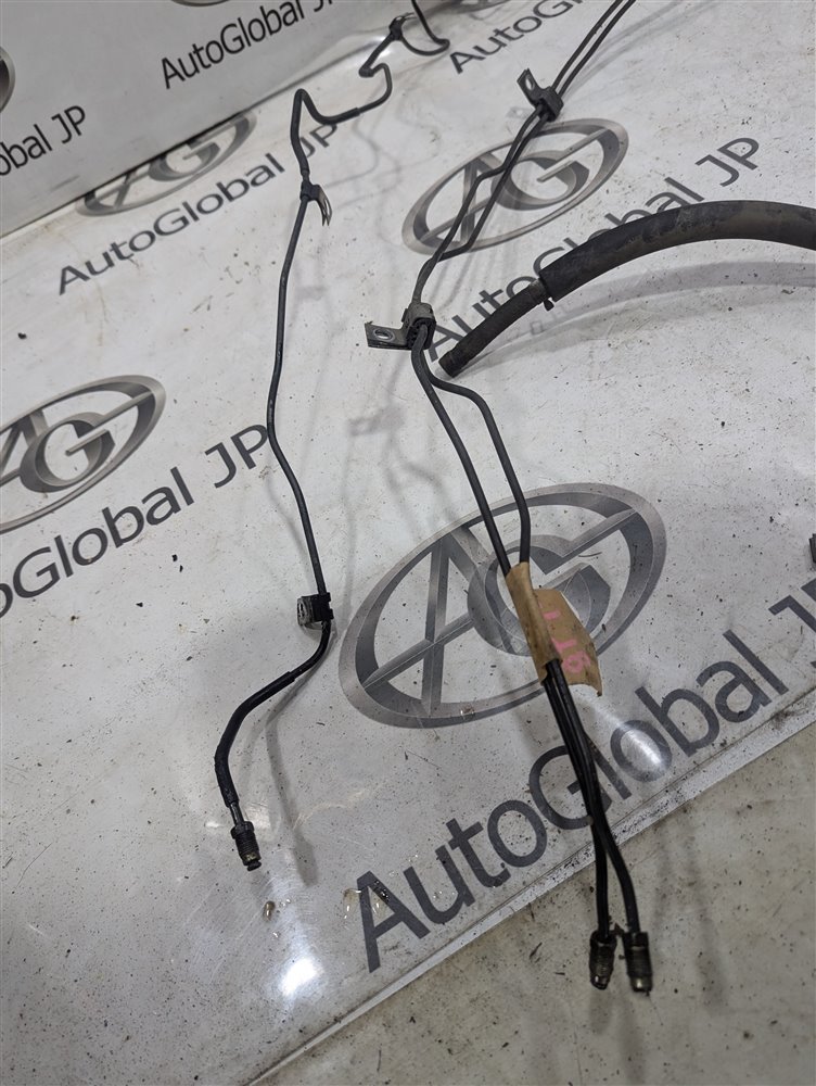 Трубки топливопровода TOYOTA DYNA LY211 3L 1996 (б/у)