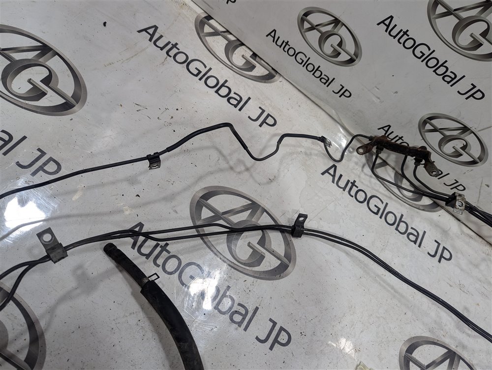 Трубки топливопровода TOYOTA DYNA LY211 3L 1996 (б/у)