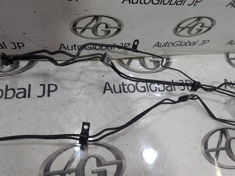 Трубки топливопровода TOYOTA DYNA LY211 3L 1996 (б/у)