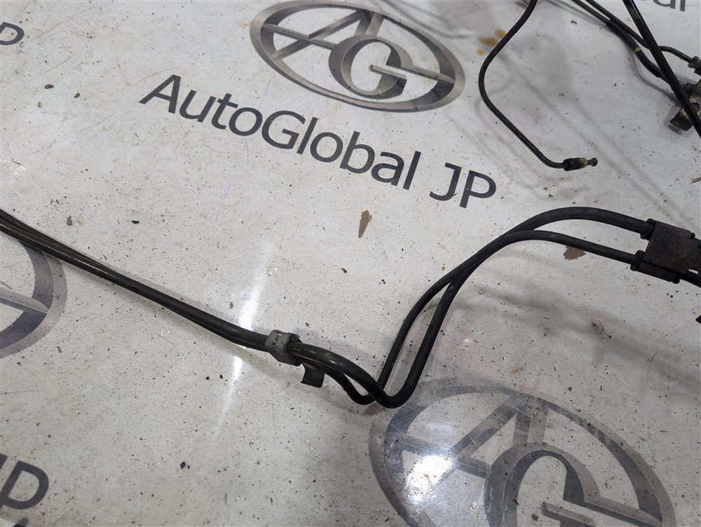 Трубки топливопровода TOYOTA DYNA LY211 3L 1996 (б/у)