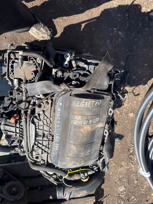 Двигатель Renault 3008 1 DW10CTED4 (RHE) 2.0 HDI 2011 (б/у)