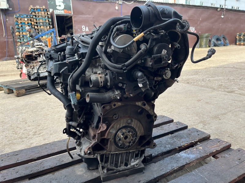 Двигатель Renault 3008 1 DW10CTED4 (RHE) 2.0 HDI 2011 (б/у)