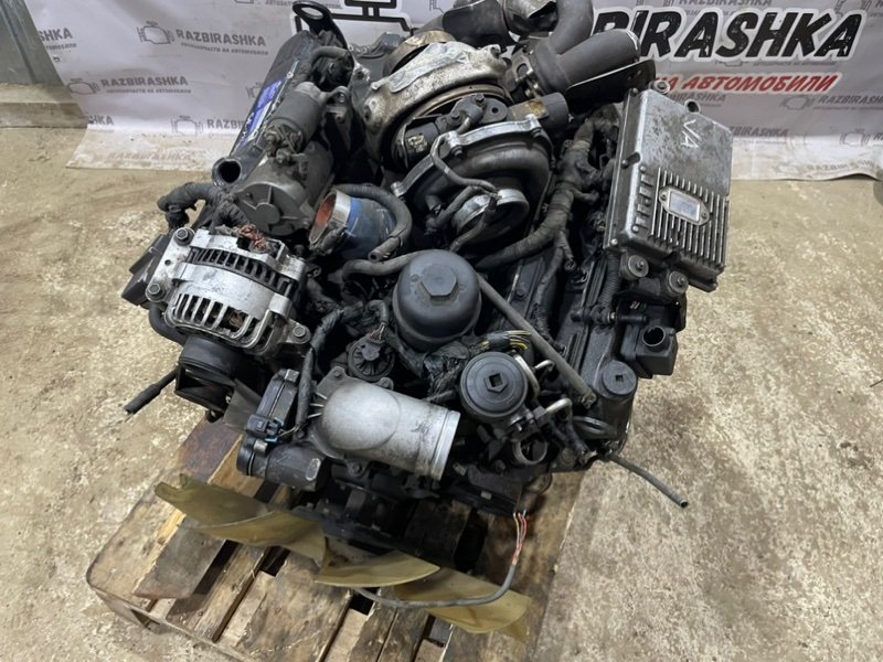 Двигатель Ford F250 F350 6.0 DIT POWERSTROKE (б/у) Двигатель Ford F250 F350 6.0 DIT POWERSTROKE (б/у)