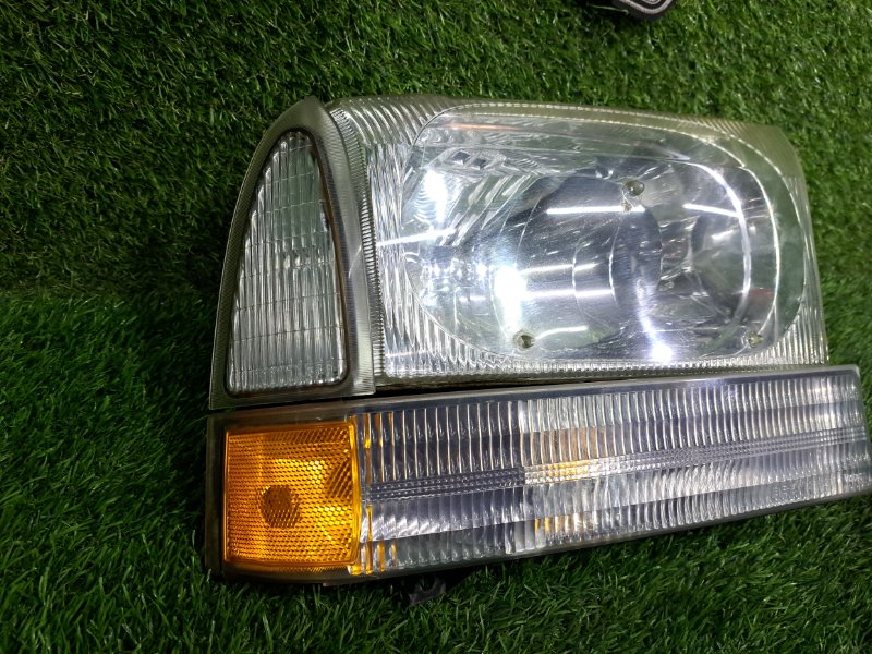 Фара FORD EXCURSION L1 TRITON 99S 2001 перед. прав. (б/у)