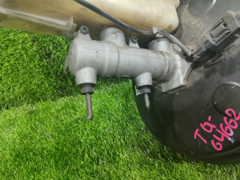 Главный тормозной цилиндр HYUNDAI GRAND STAREX TQ D4CB 2008 (б/у)