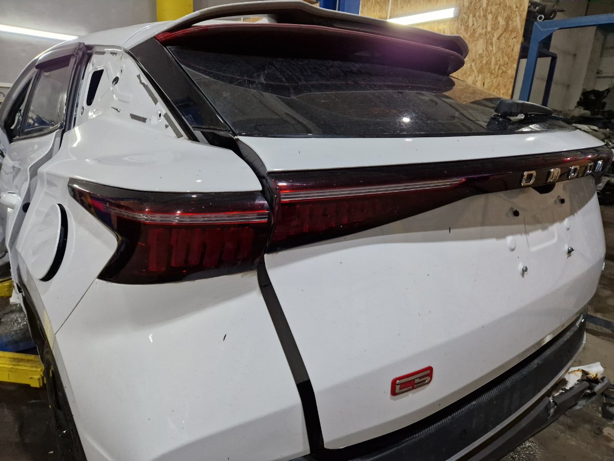 Автомобиль в разбор Omoda C5 2023 1.6 Автомобиль в разбор Omoda C5 2023 1.6