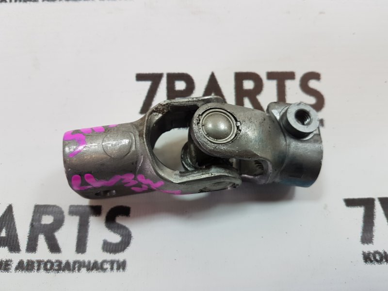 Запчасть Рулевой карданчик  MAZDA MPV LC6232850C Контрактный Год: 2005    .