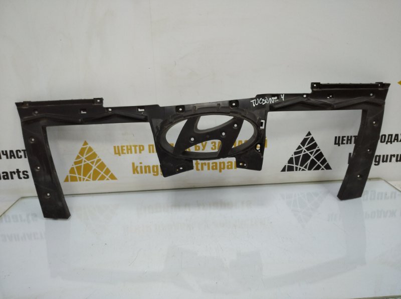 Кронштейн решетки радиатора Hyundai Tucson 4 NX4 2020 86366N9000 (б/у)