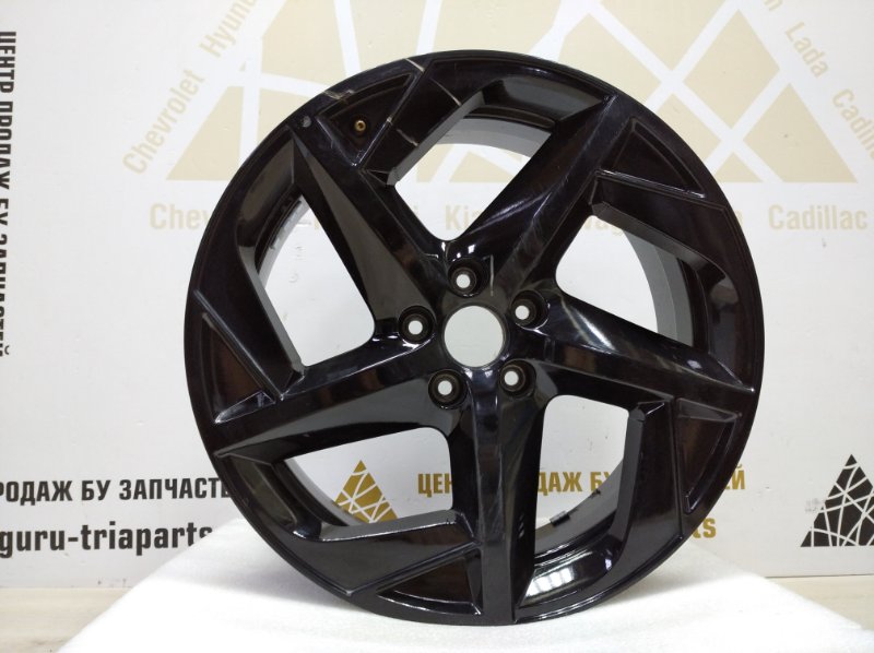 Диск литой R18 Omoda C5 T19C 2022 203000879AA (б/у) Диск литой R18 Omoda C5 T19C 2022 203000879AA (б/у)