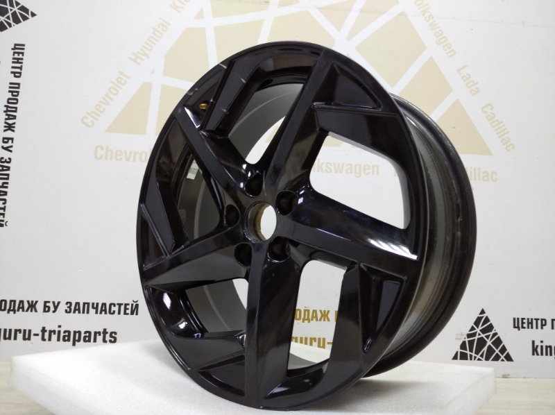 Диск литой R18 Omoda C5 T19C 2022 203000879AA (б/у) Диск литой R18 Omoda C5 T19C 2022 203000879AA (б/у)