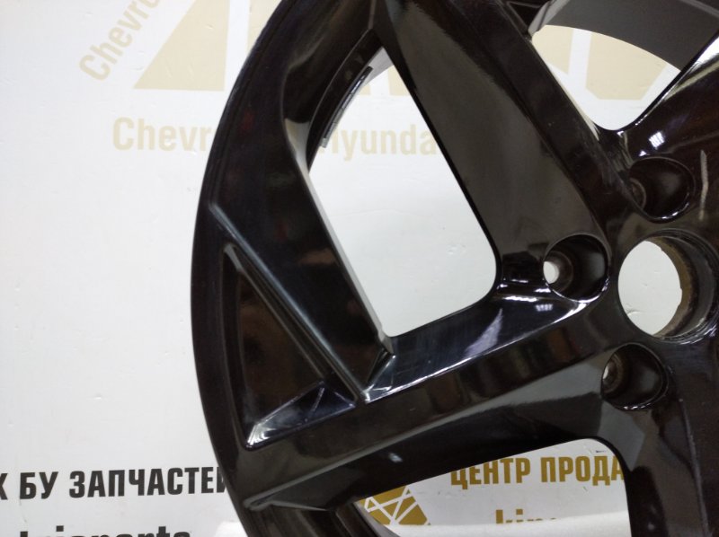 Диск литой R18 Omoda C5 T19C 2022 203000879AA (б/у) Диск литой R18 Omoda C5 T19C 2022 203000879AA (б/у)