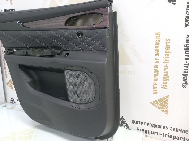 Обшивка боковой двери Exeed VX M36T 2021 задн. лев. 403001003AA (б/у)