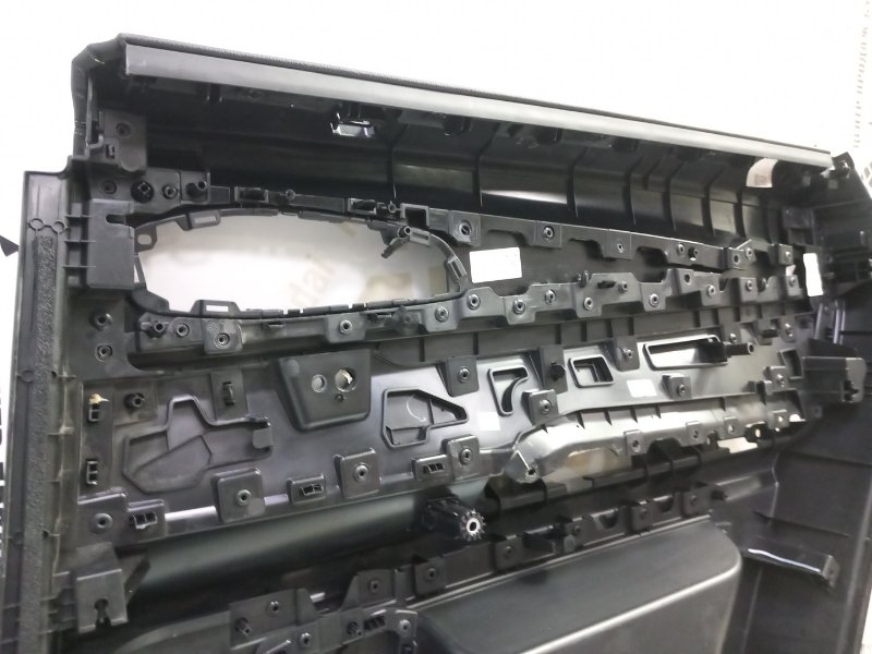 Обшивка боковой двери Exeed VX M36T 2021 задн. лев. 403001003AA (б/у)