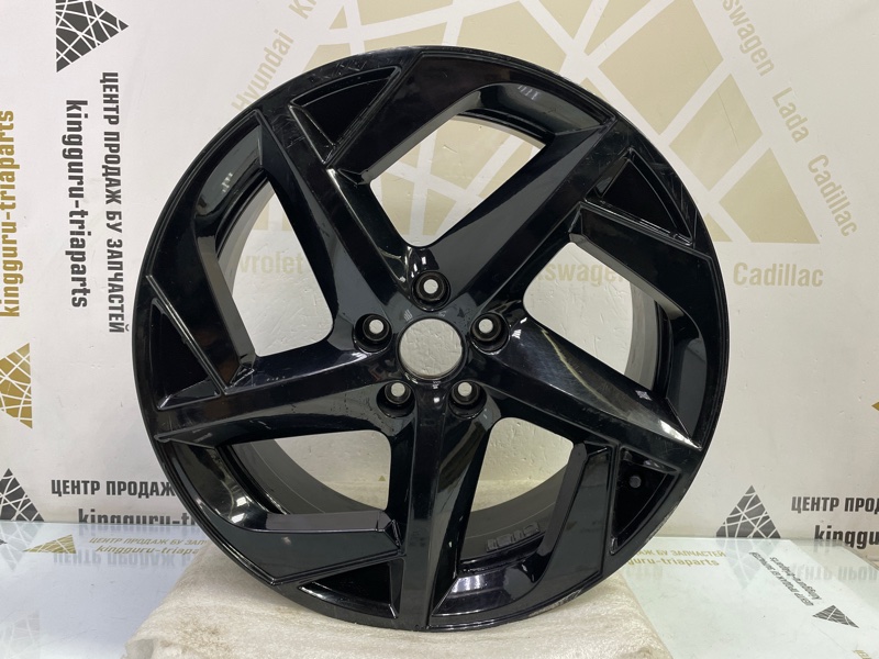 Диск литой R18 Omoda C5 T19C 2022 203000879AA (б/у)