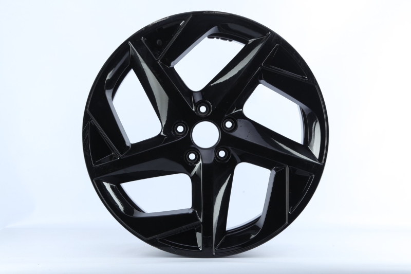 Диск литой R18 Omoda C5 T19C 2022 203000879AA (б/у)