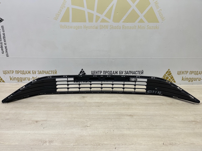 Решетка бампера передняя J7 2019-2023