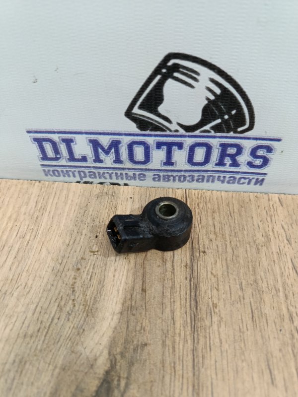 Датчик детонации Mercedes-Benz E-Class W210 M104.945 (б/у)