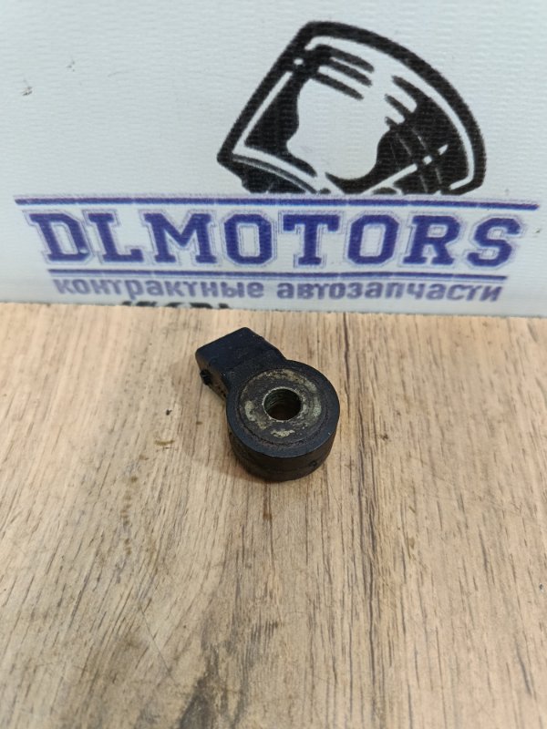 Датчик детонации Mercedes-Benz E-Class W210 M104.945 (б/у)