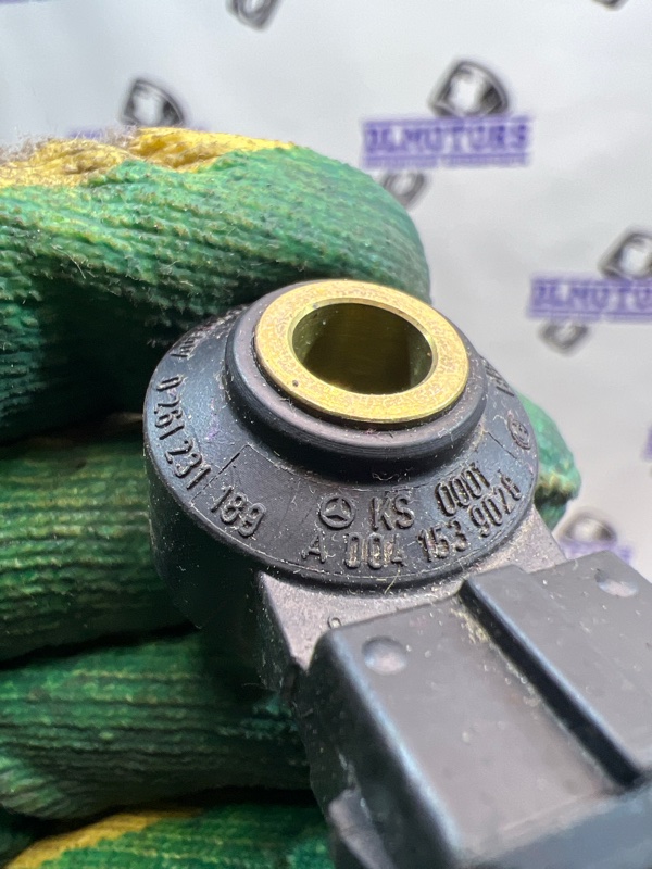 Датчик детонации Mercedes-Benz C-Class W204 M272.943 (б/у)