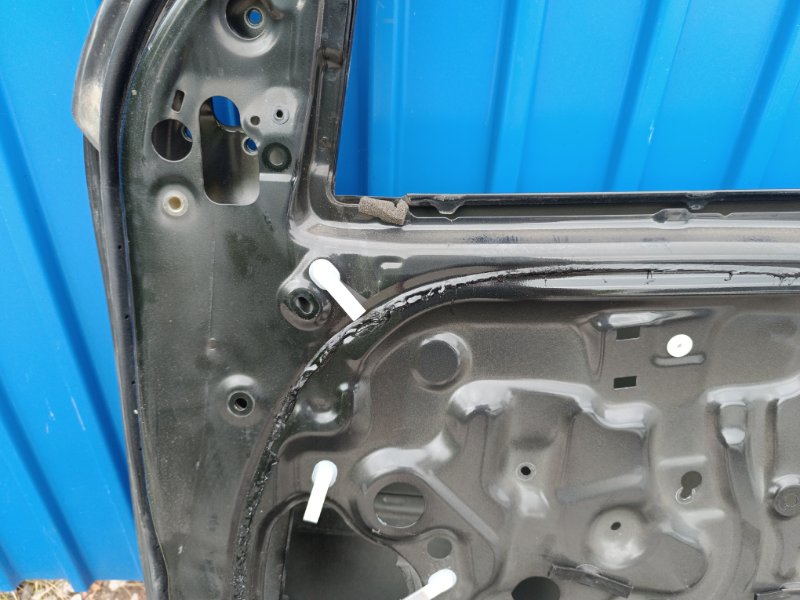 Дверь передняя правая Hilux 2012 2KD-FTV