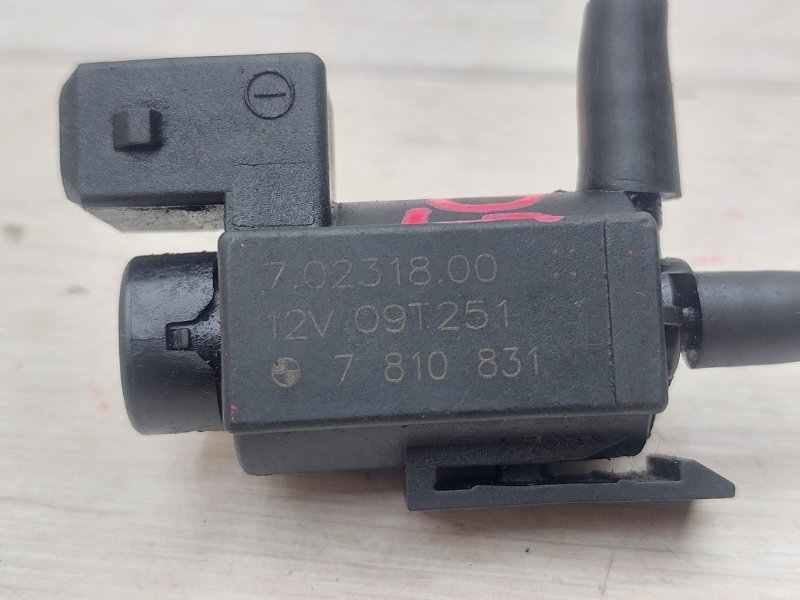 Электромагнитный клапан X5 2009 e53 3.0d M57N2
