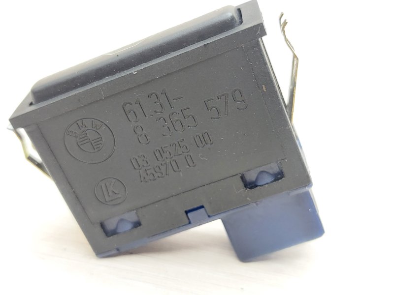 Кнопка закрывания багажника X5 2004 e53 3.0d M57N