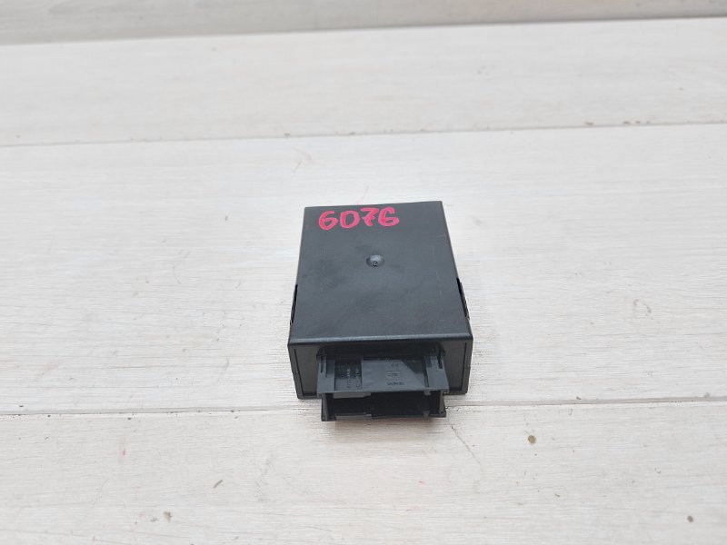Блок клапанов пневмоподвески X5 2005 e53 3.0d M57N