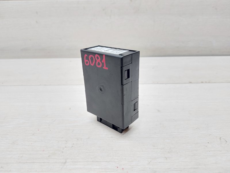 Блок клапанов пневмоподвески X5 2006 e53 3.0d M57N