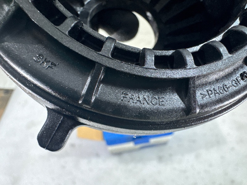 Опора стойки Ford Mondeo перед.