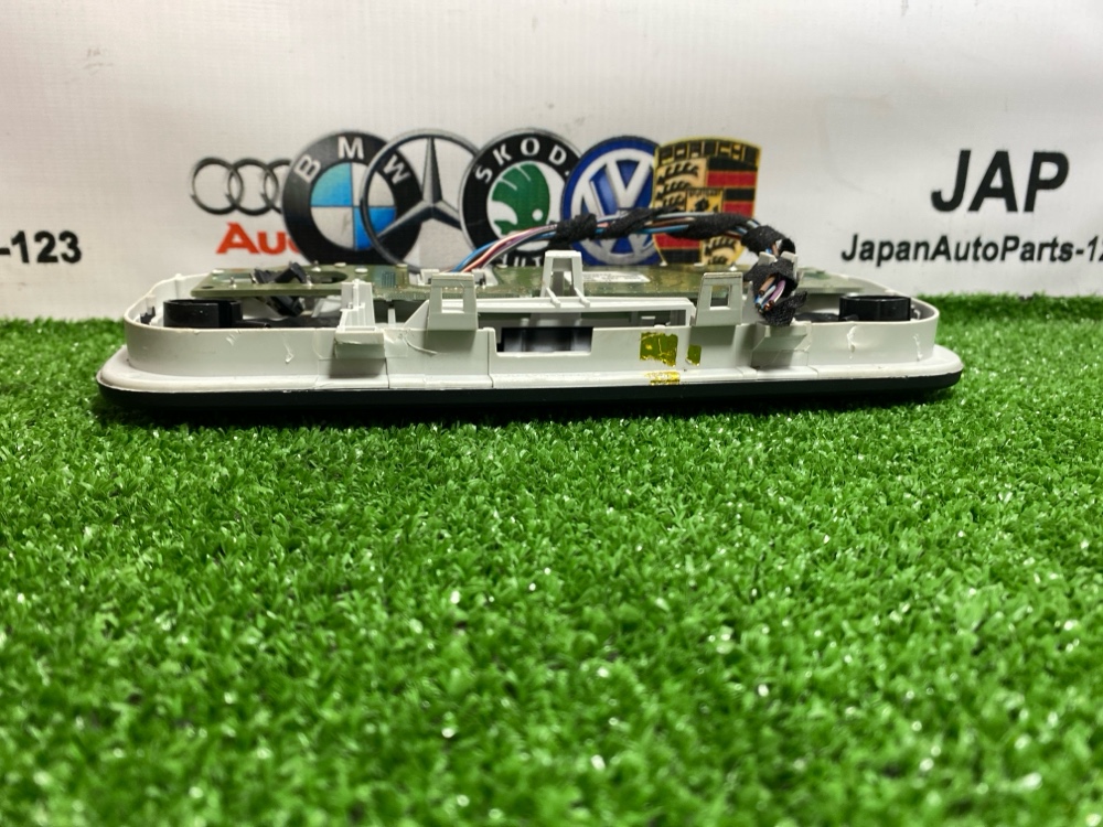 Плафон салонный Audi TT 2008 (б/у)