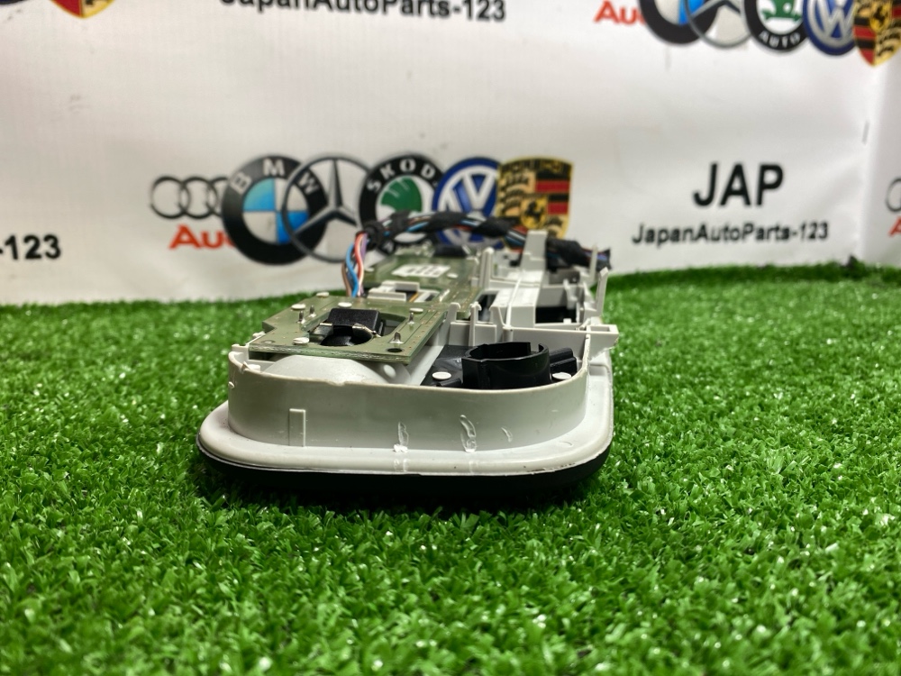 Плафон салонный Audi TT 2008 (б/у)