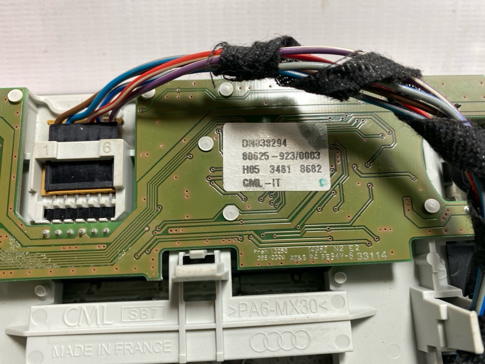 Плафон салонный Audi TT 2008 (б/у)