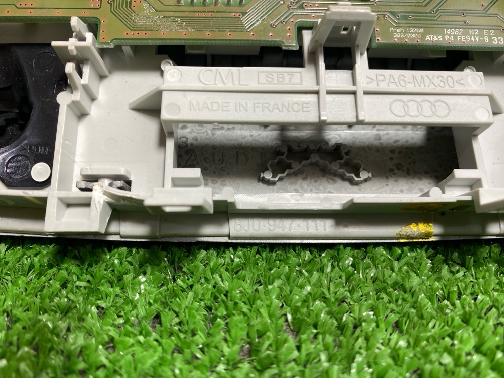 Плафон салонный Audi TT 2008 (б/у)