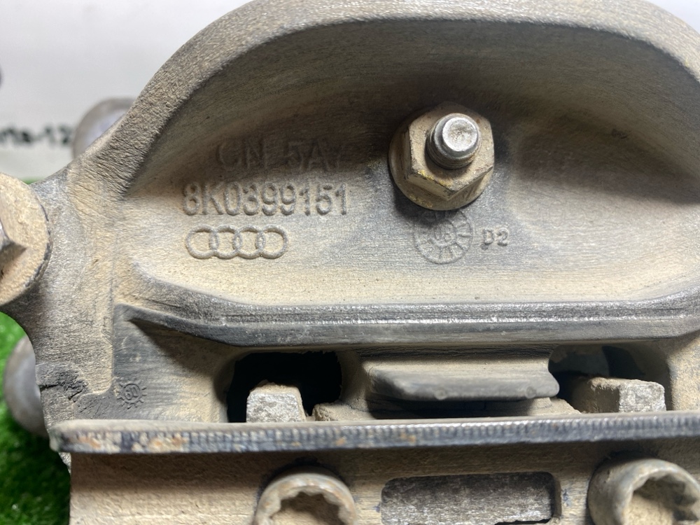 Подушка АКПП A5 2010 8T CDNC